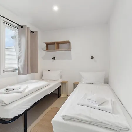 Holiday home Waldcamping Brombachsee *